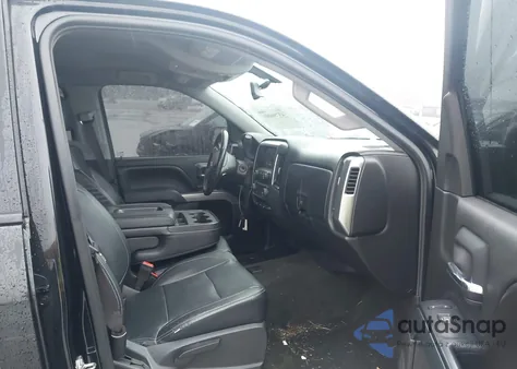 2015 Chevrolet Silverado 1500 1Lt/2Lt z USA, uszkodzony, nr VIN 3GCUKREC5FG409036